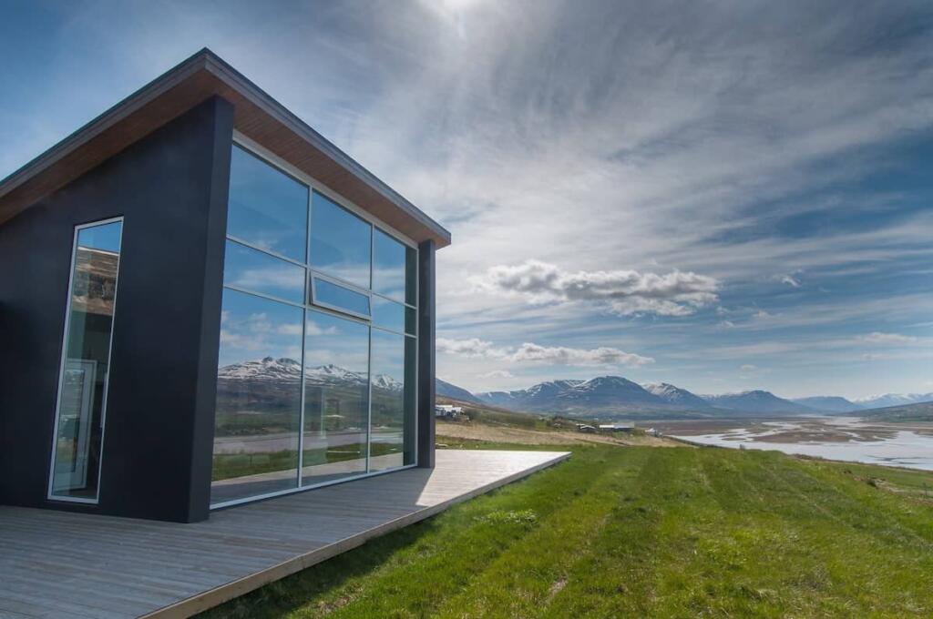 Islandia-1024x680 Os 10 alojamentos da airbnb mais desejados na Europa