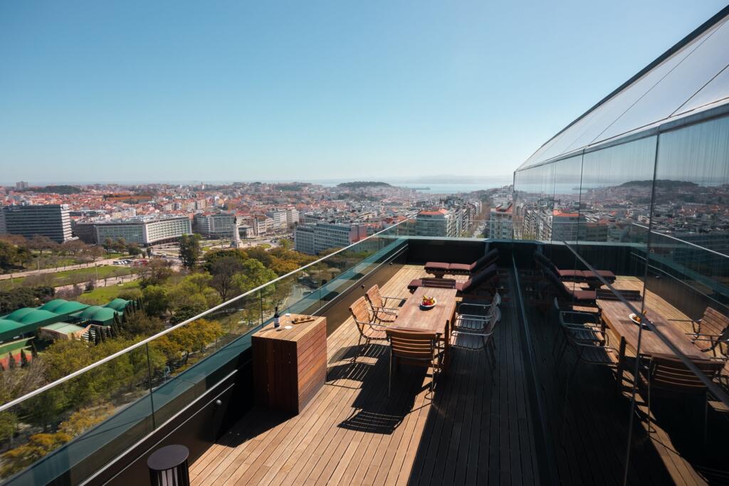InterContinental.Lisbon.Executive.Suite_.Terrace-1024x683 4 programas para aproveitar a primavera nestes hotéis