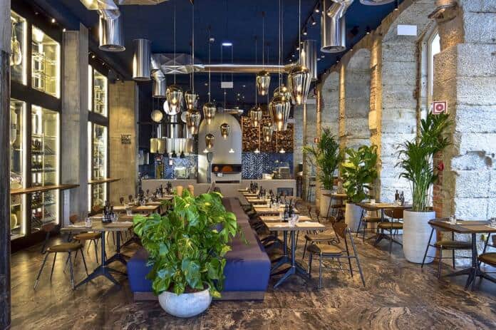 La Squadra, Restaurante italiano na Praça da Figueira