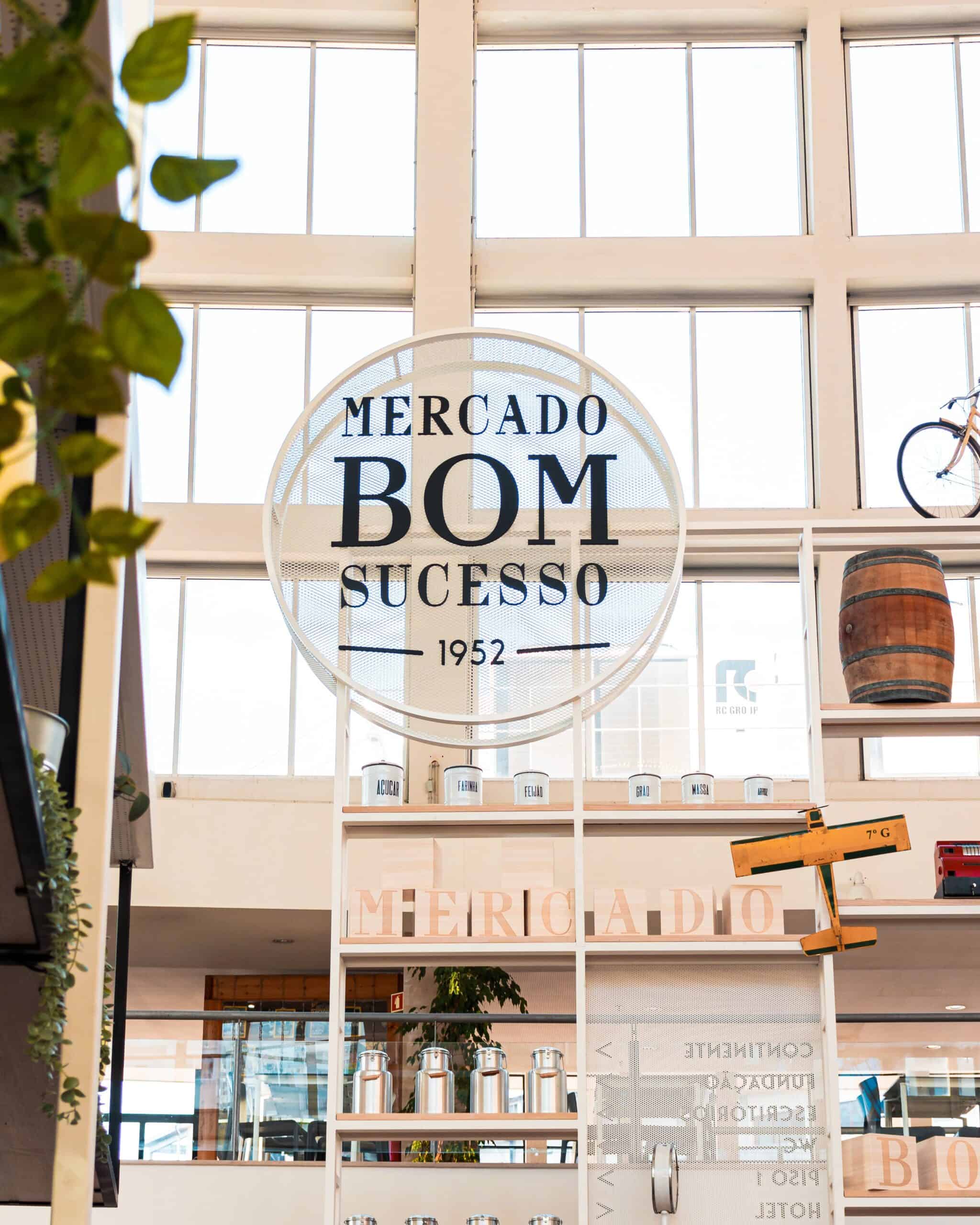 Mercado Bom Sucesso assinala 70 anos com live mural, degustação de éclair e concertos exclusivos