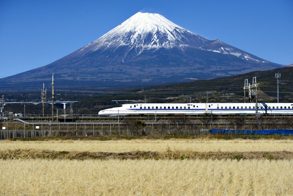 Comboios-de-luxo-do-Japao-2-1024x684 Os 7 destinos mais luxuosos do mundo