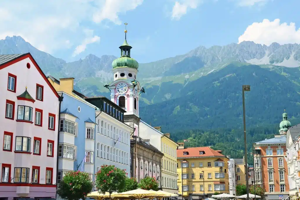 Innsbruck-Austria-GettyImages-898296536.jpg-1024x683 Taxas turísticas: Todos os países em que terá de pagar para entrar em 2023