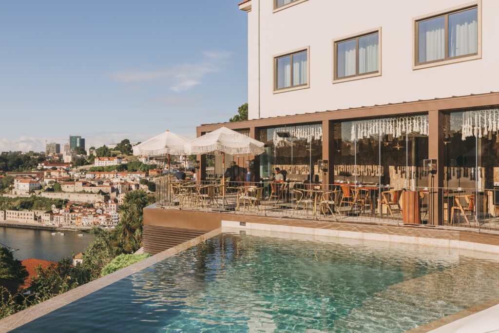 LF_TORELBOUTIQUES2-10-1024x683 O "Hotel com a Melhor Vista" de Portugal fica no Porto