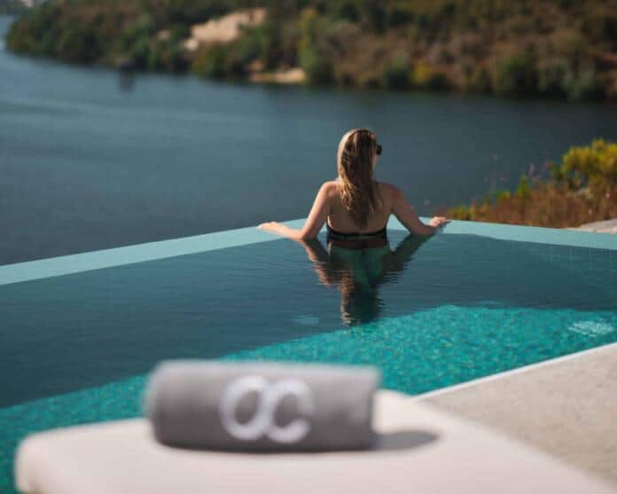 Octant-Douro_Suite_Pool_alto