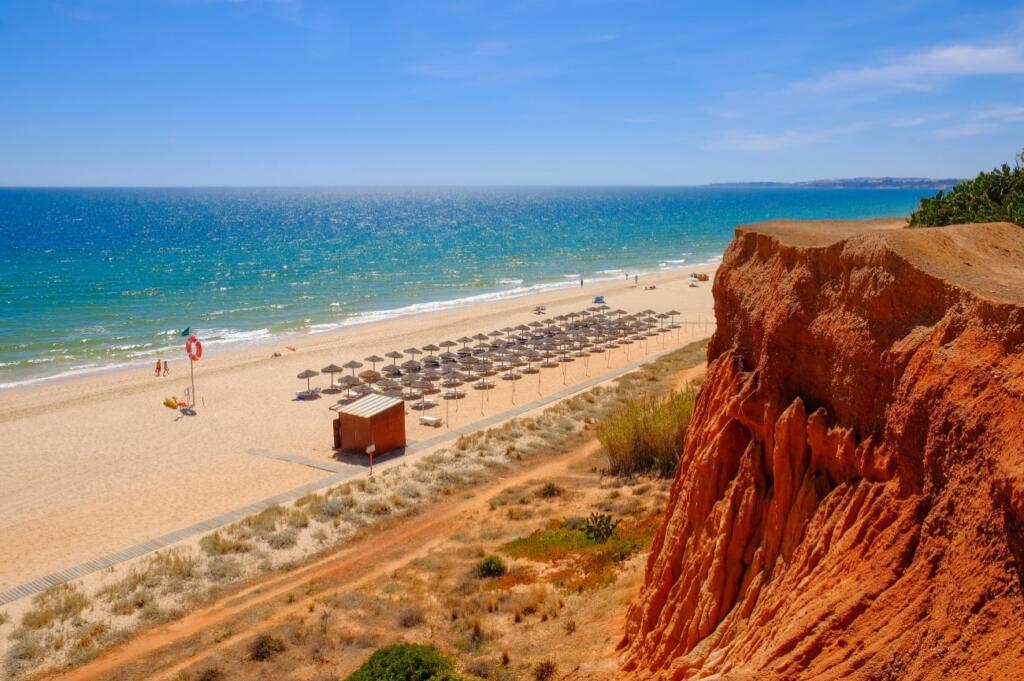 falesia-beach-ok-1024x681 As 5 praias do Algarve mais partilhadas nas redes sociais