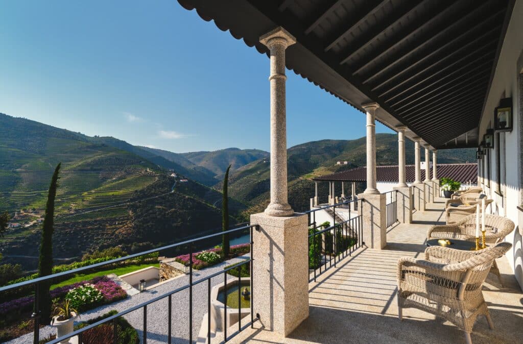 FAD079_120619-1024x674 Casa da Quinta do Pessegueiro: Pode alugar esta casa com vistas para o Douro na totalidade (por 3000€ a noite)