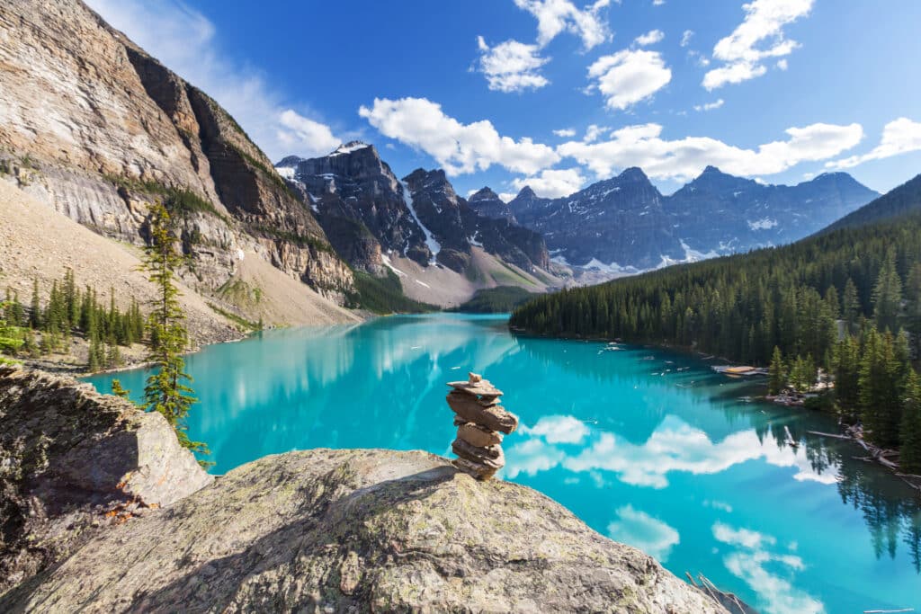 Banff-National-Park-Canada-1024x683 É apaixonado pela primavera? Conheça os 6 parques mais bonitos do mundo para aproveitar a estação