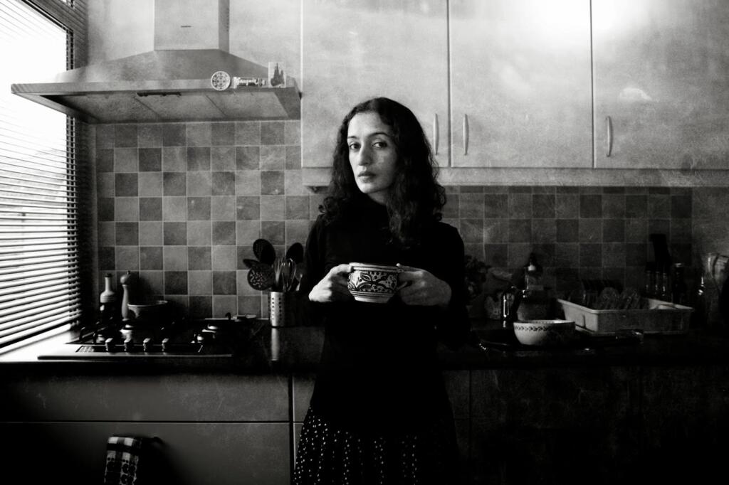 away__by_parisa_aminolahi_4-1024x682 Alvalade Cineclube apresenta ciclo "Irão, meu amor", um conjunto de 9 filmes femininos sobre o Irão