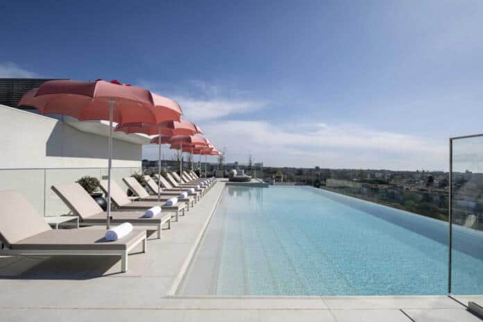 RH_OPOBR_Swimming_Pool_General