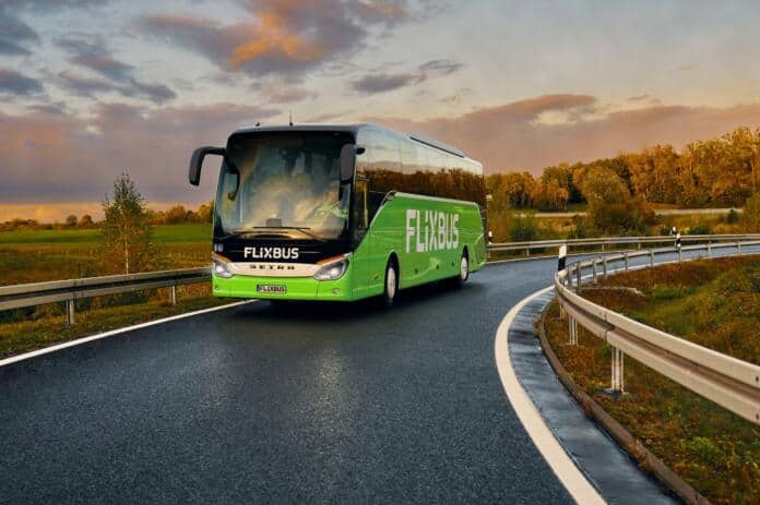 flixbus-maxthrelfallphoto-16-motorway-departure-evening-435-re II (1)