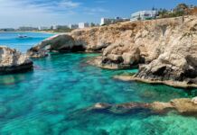 Vai de férias para a praia? A Europa acaba de revelar onde estão as águas mais limpas para nadar este verão