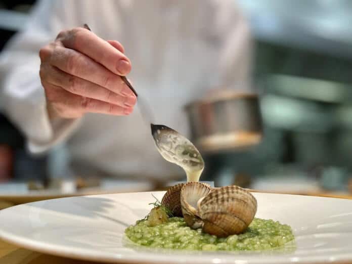 O restaurante RiFF é um dos 60 restaurantes que participa no evento gastronómico València Cuina Oberta O restaurante RiFF é um dos 60 restaurantes que participa no evento gastronómico València Cuina Oberta