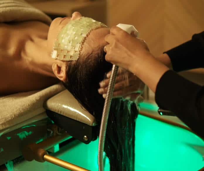 Salma Spa V2.mp4.01_00_24_23.Still009