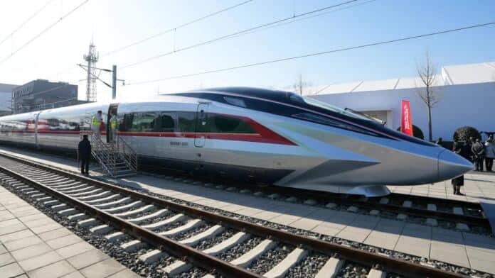 CR450. Créditos: Xinhua/Shutterstock