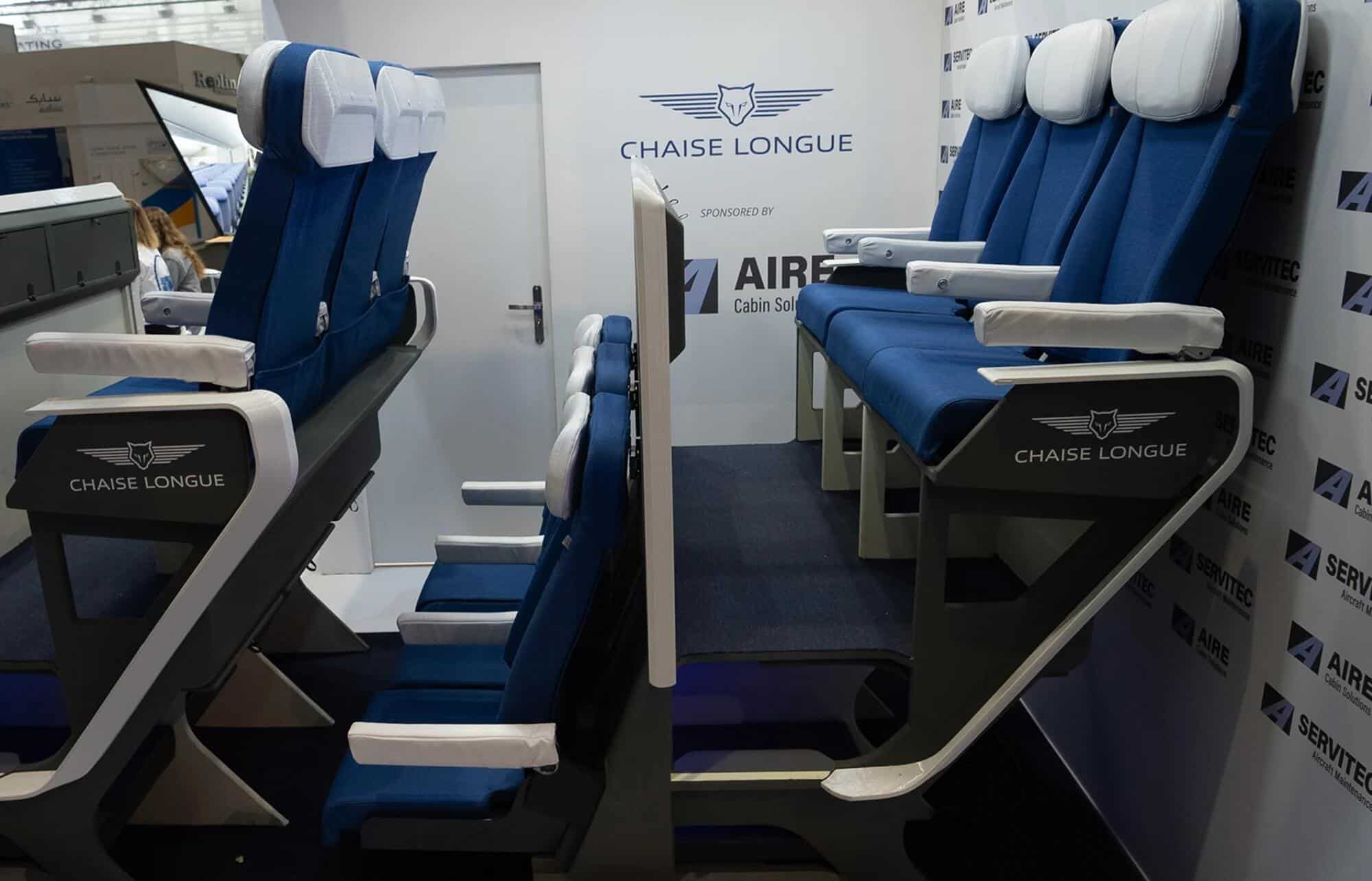 Assentos de dois níveis serão o futuro das viagens de avião? Foto: Chaise Long