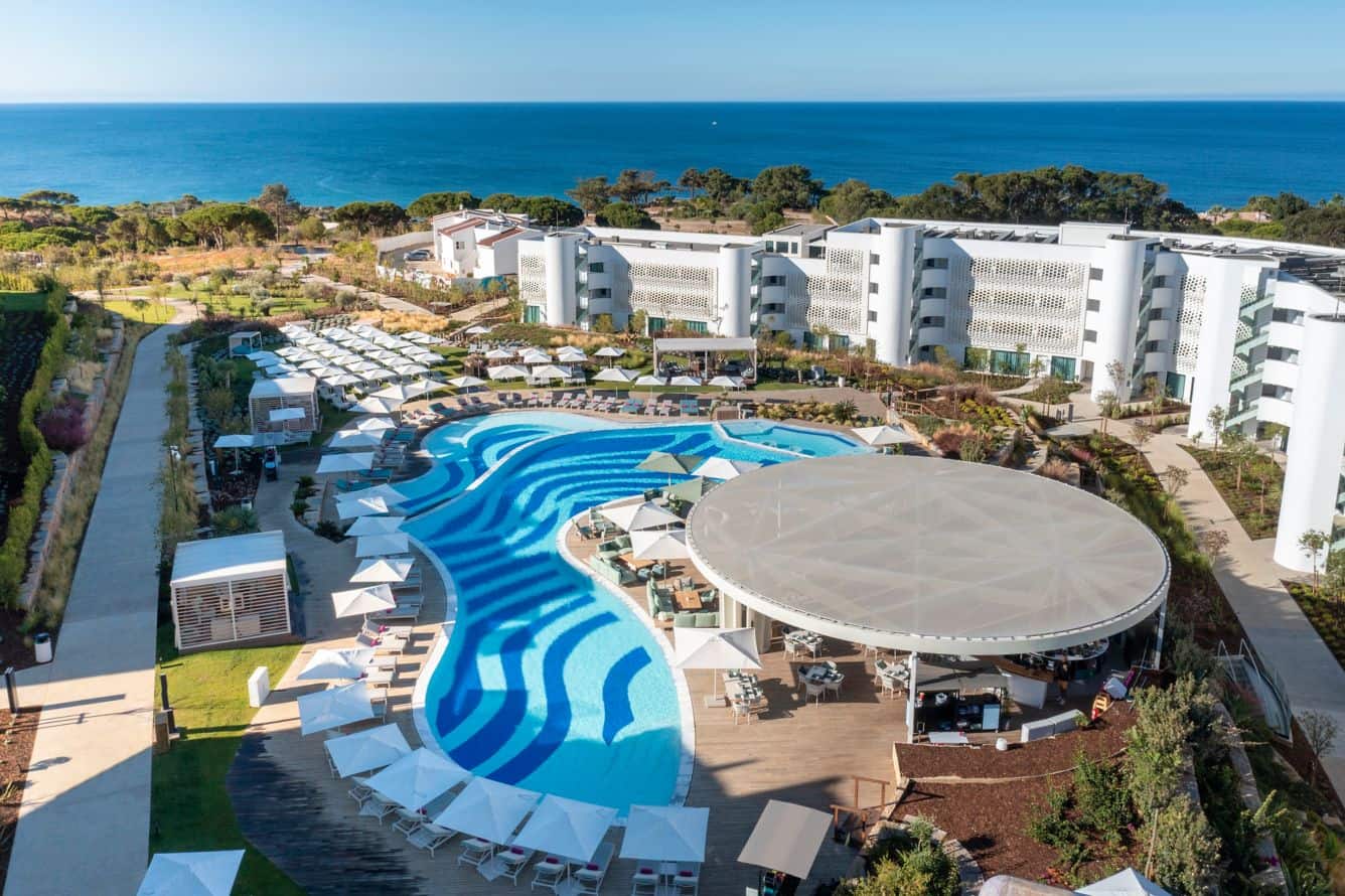 W Algarve é o vencedor da categoria Leisure Hotel
