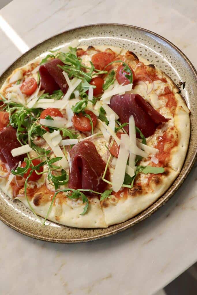 Pizza Bresaola