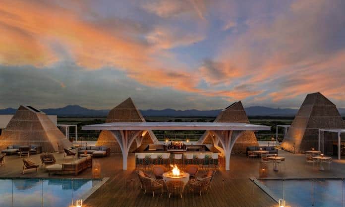 W Punta Cana Wet Deck W Punta Cana Wet Deck