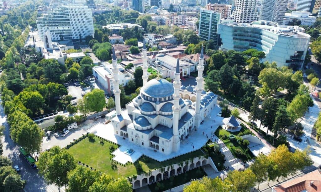 Tirana, Albânia