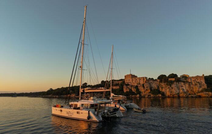 Já pode reservar passeios de barco diretamente na aplicação da Uber em cinco destinos europeus de verão, incluindo Lisboa.