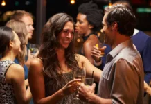 Solteiro depois dos 30? Esta festa em Lisboa pode ser a oportunidade de encontrar o amor No dia 11 de novembro, Lisboa vai receber uma festa que promete juntar até 300 solteiros com mais de 30 anos.