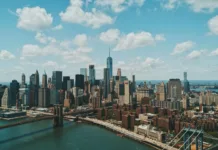 Vai viajar para os EUA? Atenção à nova declaração obrigatória para poder embarcar Nova Iorque, EUA. Foto: Patrick Tomasso/Unsplash