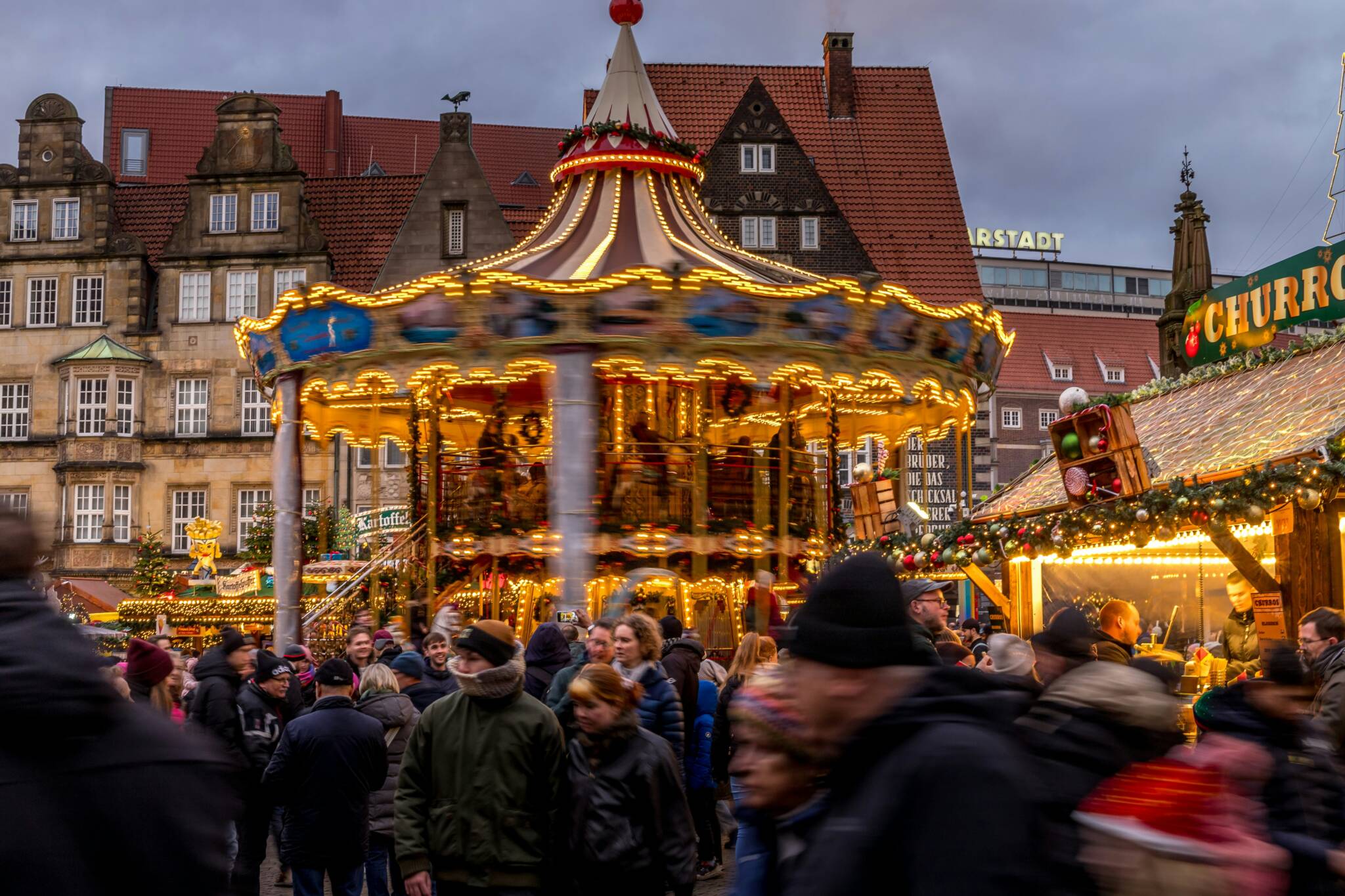 Da Sicília aos mercados de Natal na Alemanha. Ryanair estreia 4 rotas a partir do Porto este inverno