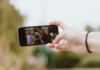 Selfies, comida e paisagens. Portugueses são os turistas que mais partilham as férias nas redes sociais Priscilla Du Preez/Unsplash
